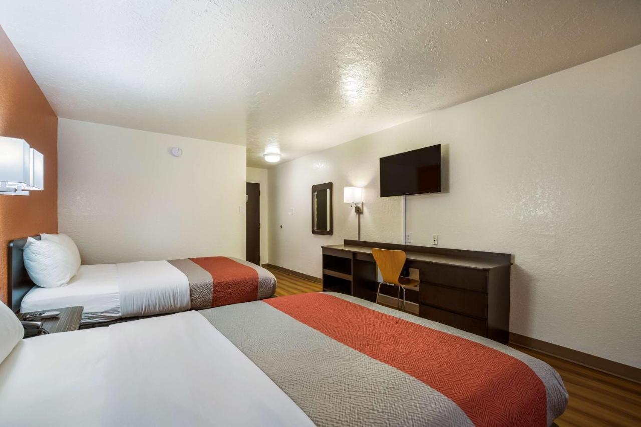 Motel 6 Houston North - Spring Luaran gambar