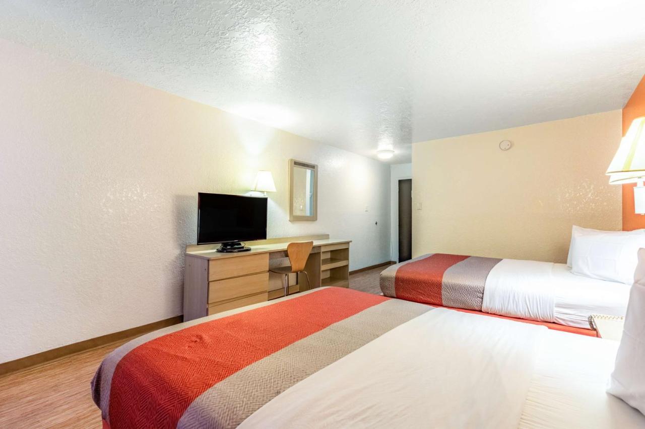 Motel 6 Houston North - Spring Luaran gambar